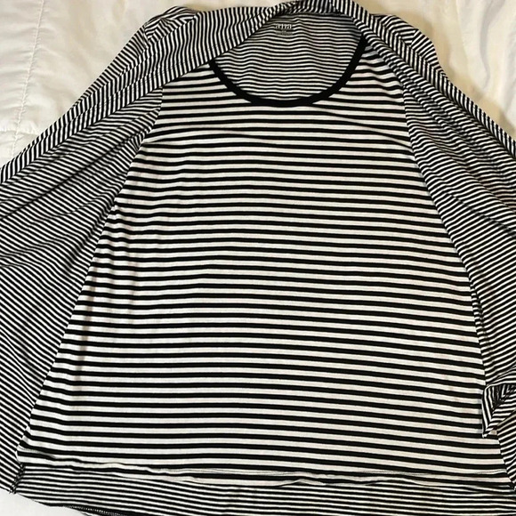 Women’s a.n.a Long Sleeve Shirt - Black & White Stripes, Size M - Picture 4 of 7